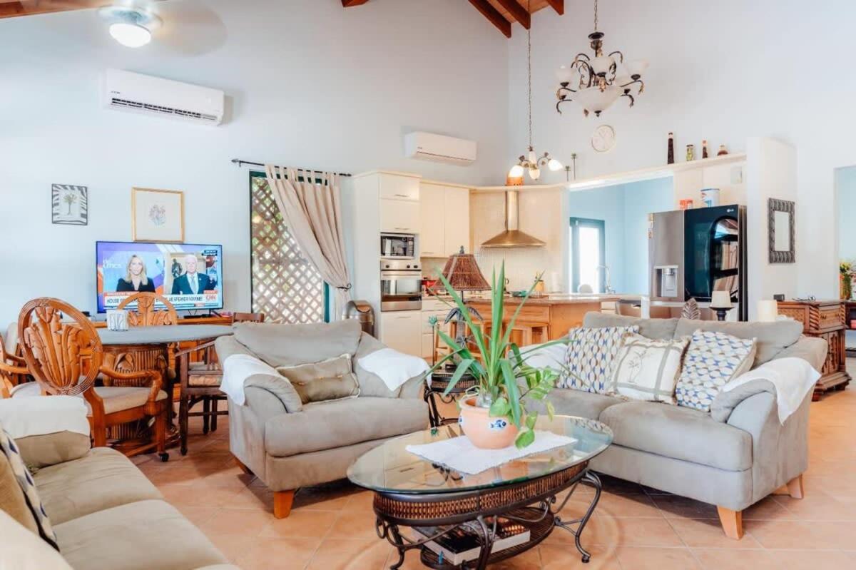 The Elegance Of Tierra Del Sol With Private Pool Villa Palm Beach Buitenkant foto
