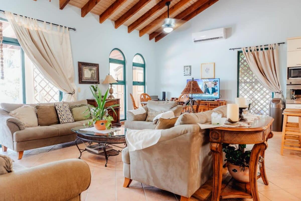 The Elegance Of Tierra Del Sol With Private Pool Villa Palm Beach Buitenkant foto
